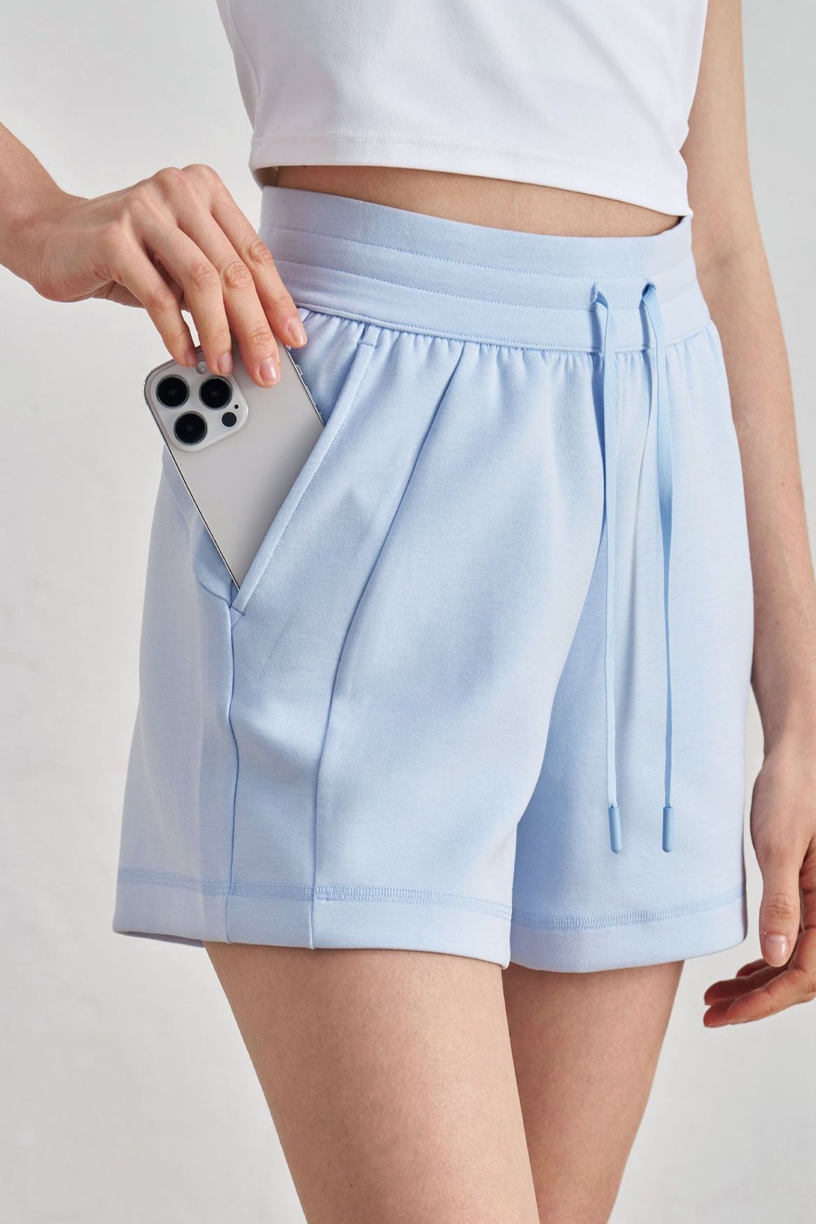 Ivory Refine Leisure Shorts