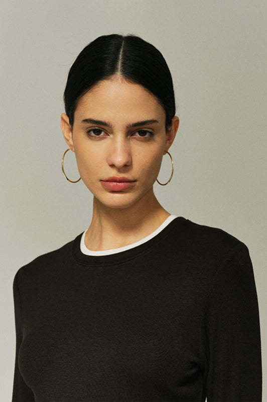 Elegant Sleek Silver Hoop Earrings